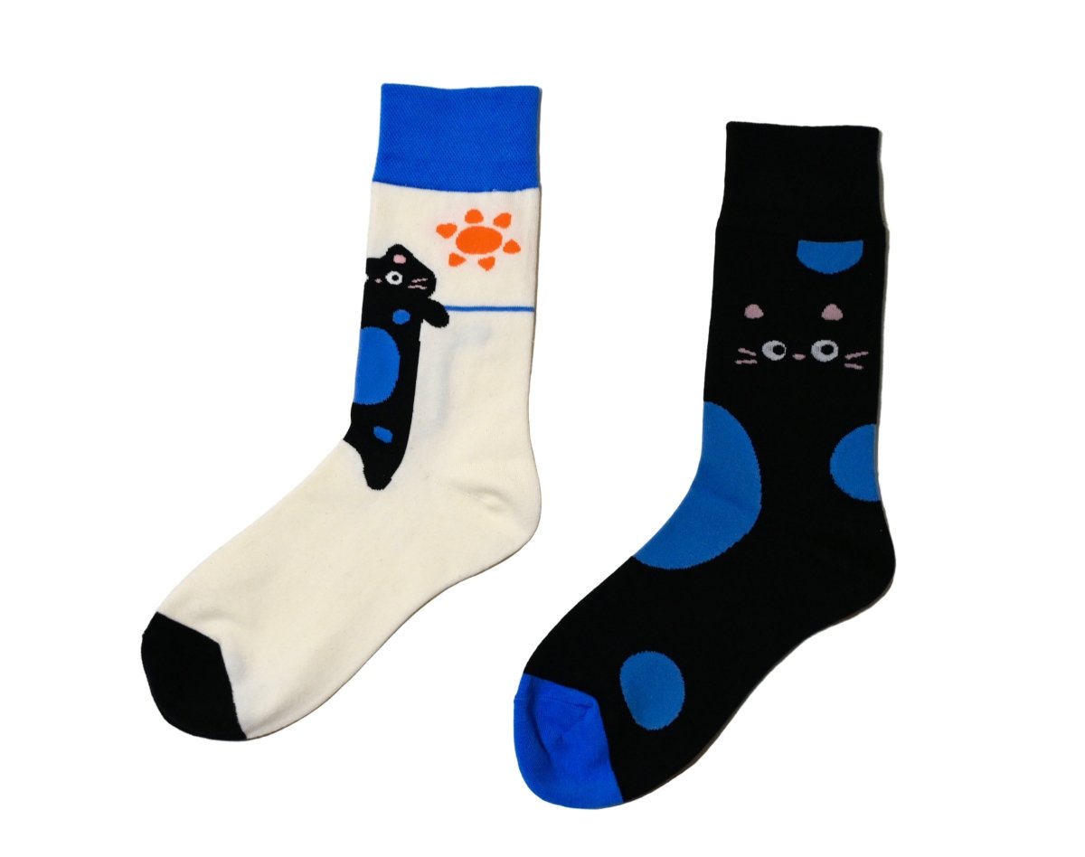 Black Cat Mismatched Socks – Unisex Trendy Design